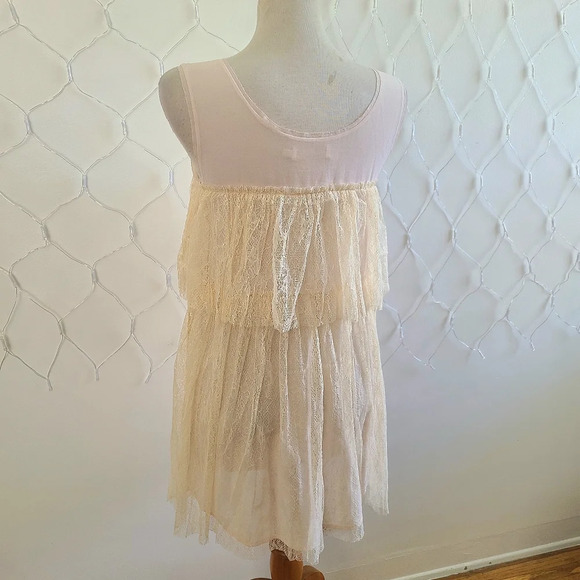 MM Couture Top / Pale Pink Lace Tunic / Size Small - Picture 6 of 7